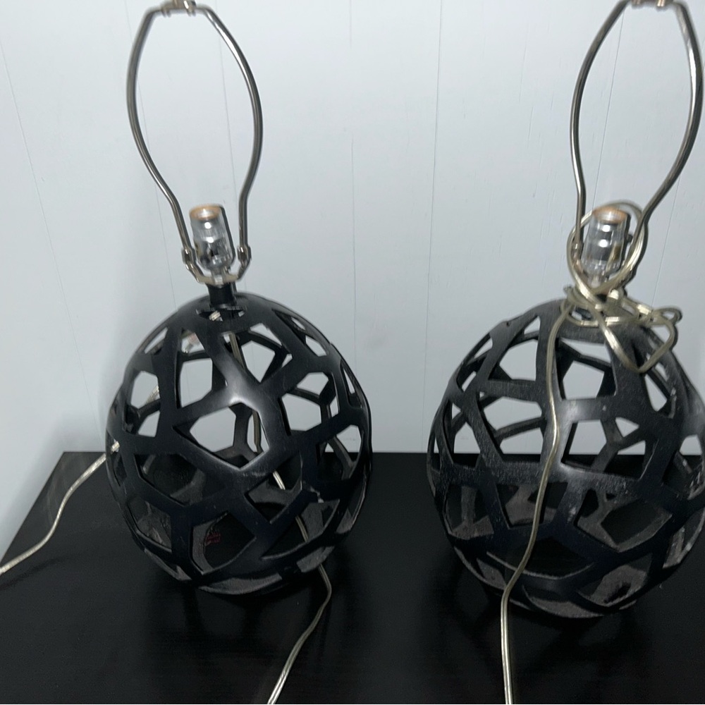 Modern Black Table Lamp Set